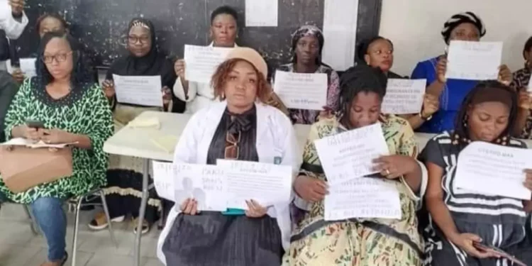 Mouvement OTS : Les enseignants du Lycée Bilingue de Bepanda déclenchent le tir.