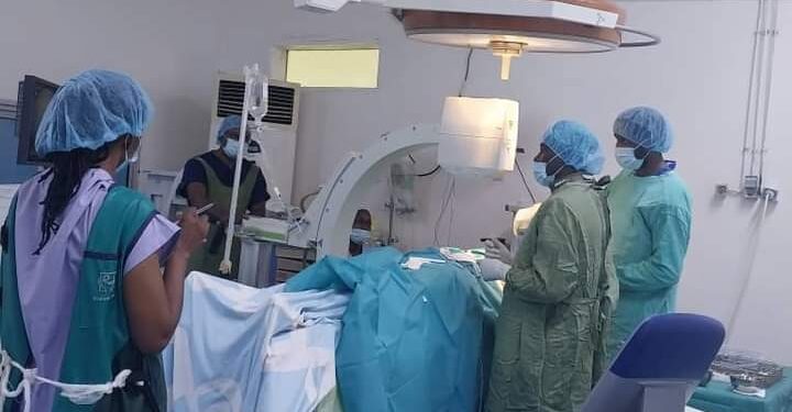 Cardiologie : l’hôpital Laquintinie de Douala réalise sa première opération de pose de Pacemaker