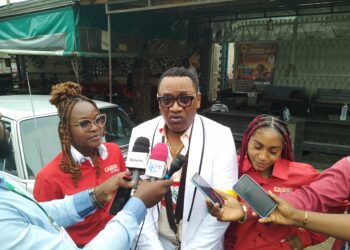 Musique : Gilbert Debalois fait renaître la Salsa à Douala