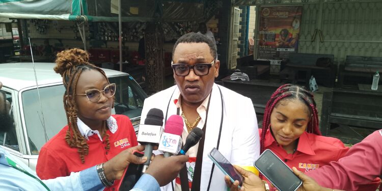 Musique : Gilbert Debalois fait renaître la Salsa à Douala