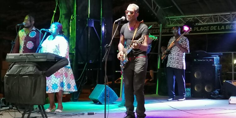 Palais de la culture Sawa : Une pléthore d’artistes des 4 coins du pays donnent un concert pour clôturer l’inauguration