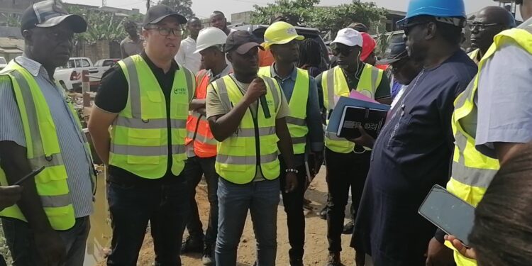 Projet PDVIR à Douala : Le Maire de la Ville Mbassa Ndine, fait pression sur les exécutants des chantiers