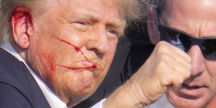États Unis : l’ancien président américain Donald Trump échappe à une tentative d’assassinat