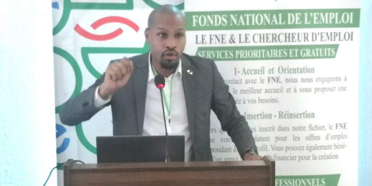 Intelligence Artificielle : Mohamed Habib porte la participation du Port Autonome de Kribi au cours d’un séminaire à Douala