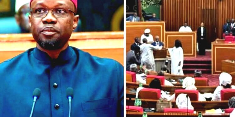 Sénégal : l’ex-Premier ministre Ousmane Sonko élu nouveau président de l’Assemblée nationale à plus de 99%