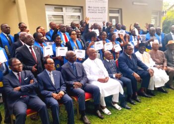 Cameroun : une trentaine de nouveaux Experts Comptables prêtent serment à Douala.