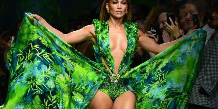 Jennifer Lopez : quand l’Amérique exporte aussi sa guerre contre la pudeur en Afrique
