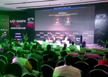 EXP Summit 2026 : à Douala, Oliver Kahn place l’ambition et le collectif au cœur de la performance