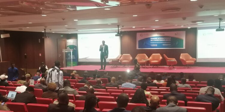 Investissement en CEMAC : au Cameroun, la COSUMAF appelle à mieux protéger l’épargne et à élargir la base des investisseurs